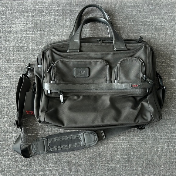 Tumi Alpha Expandable Organizer Laptop Briefcase in Black